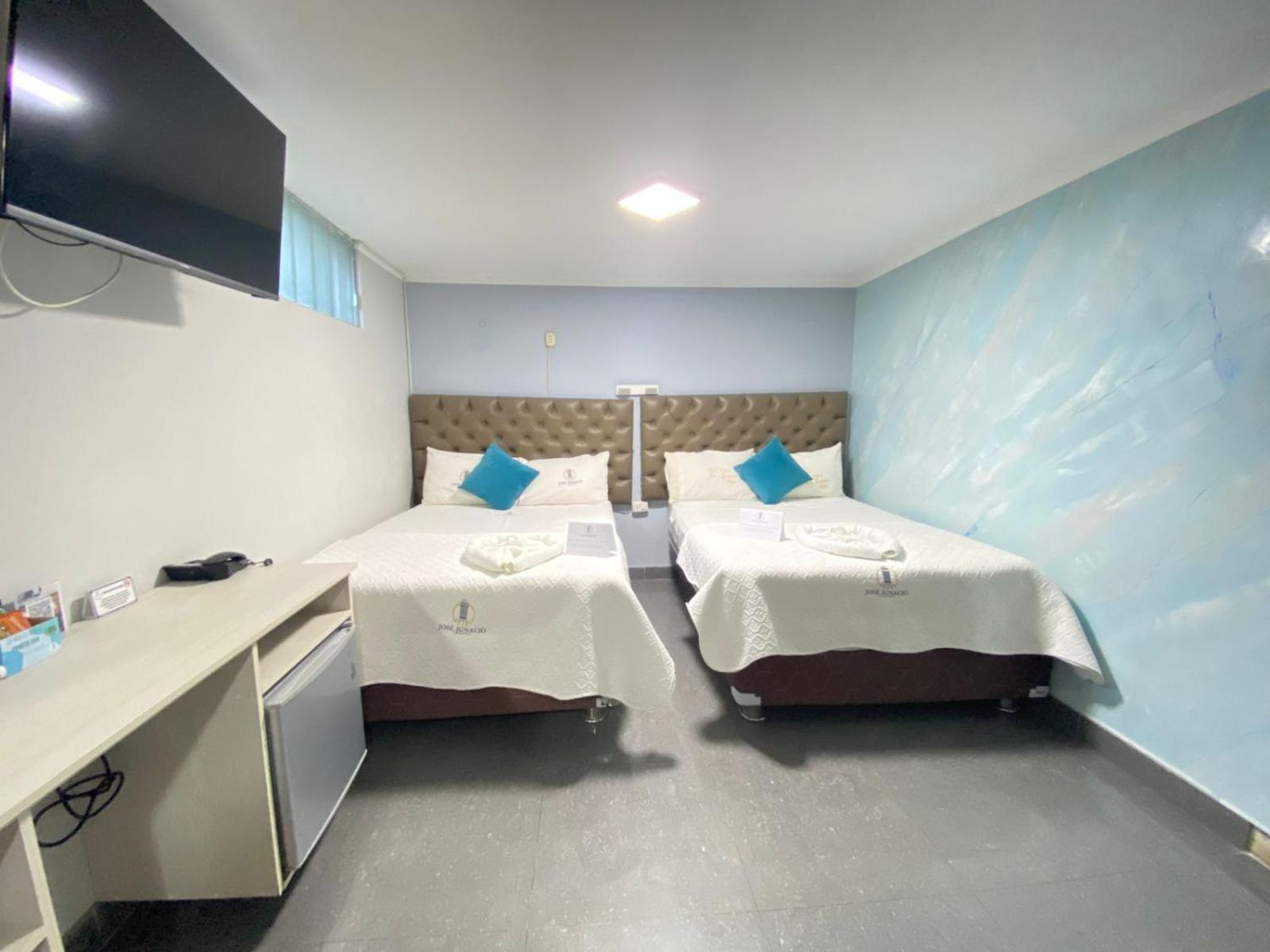 Hotel Jose Ignacio Chepén 外观 照片